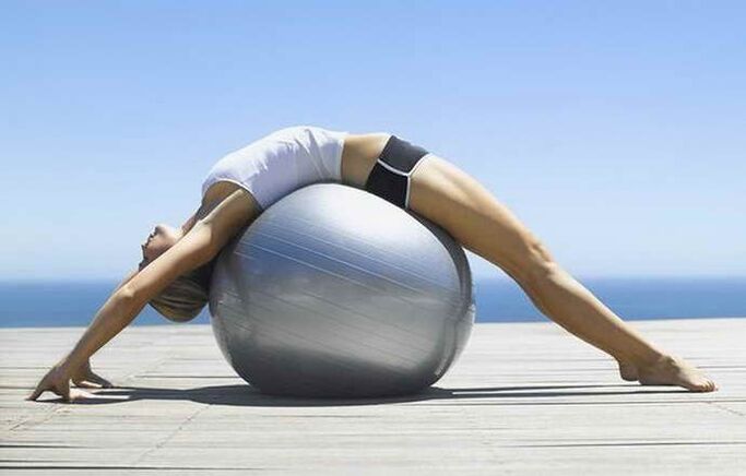 Fitball Ariketak Osteokonondros torazikoarekin